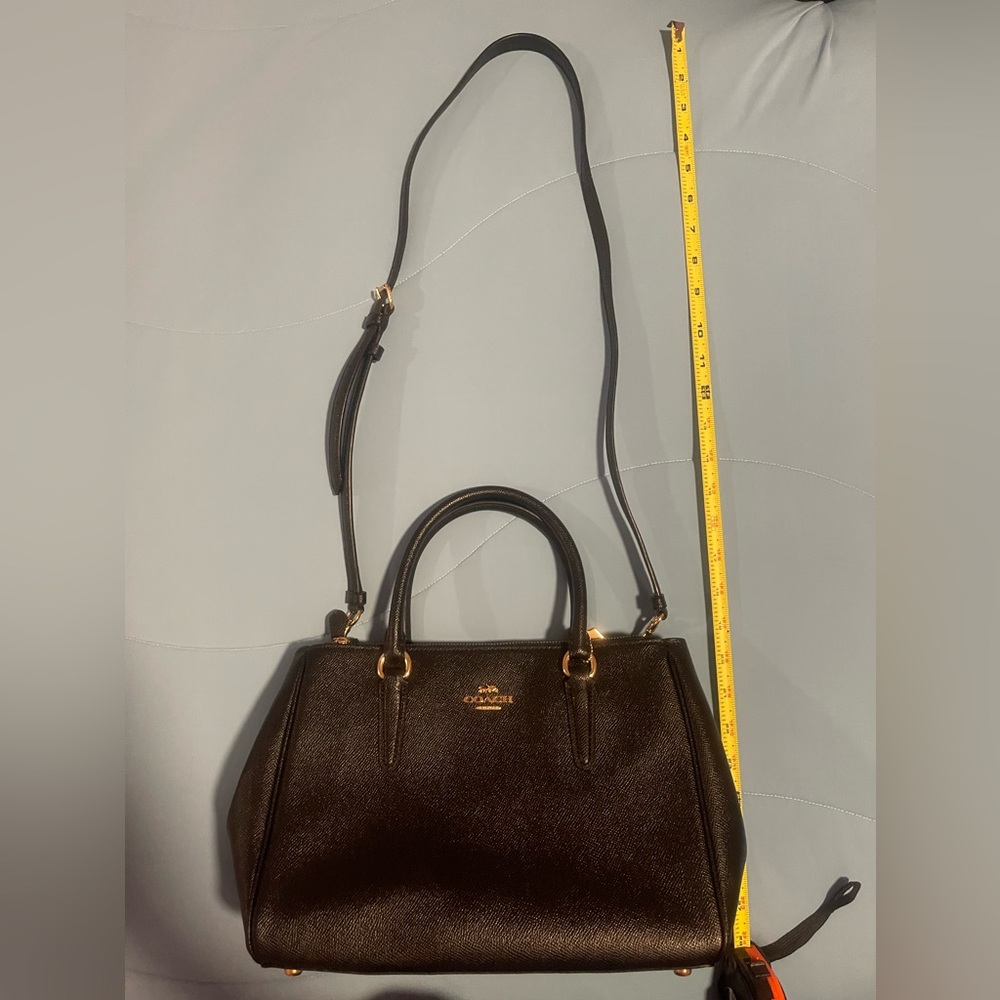 Authentic Coach Surrey Carryall. Style: F44958 - Picture 9 of 12